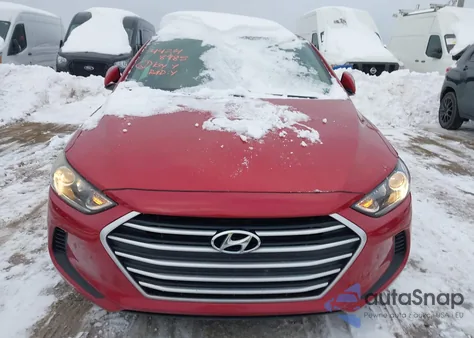 2017 Hyundai Elantra Se z USA, uszkodzony, nr VIN 5NPD84LF2HH123136